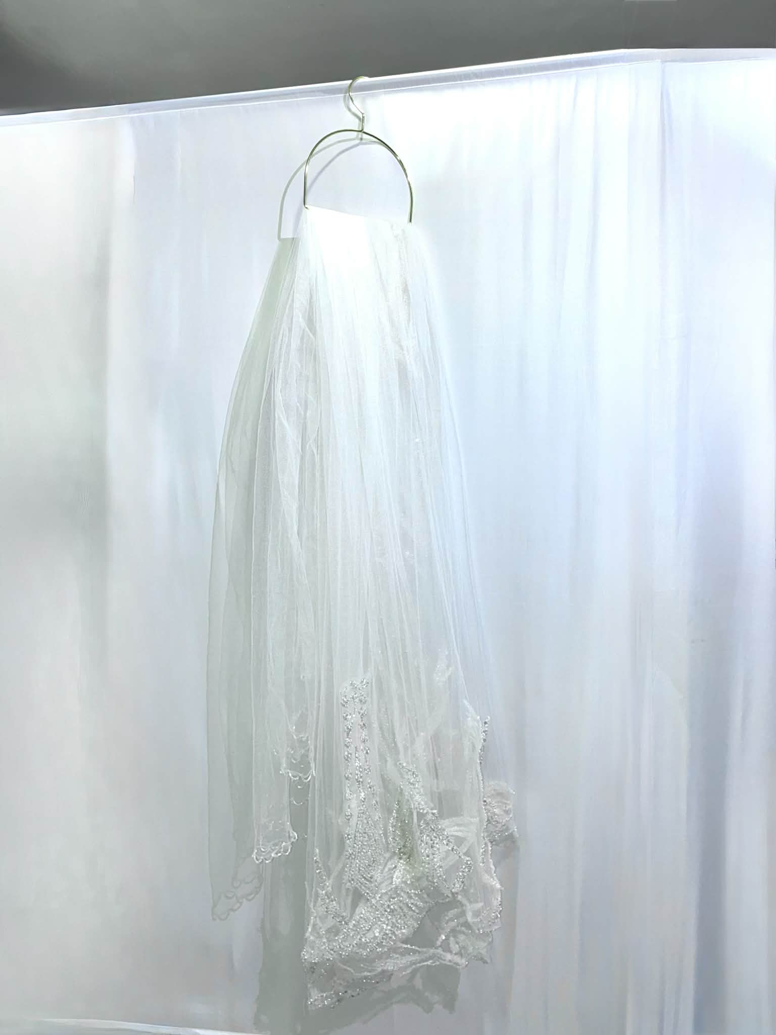 VOILE PURETÉ BRODÉE